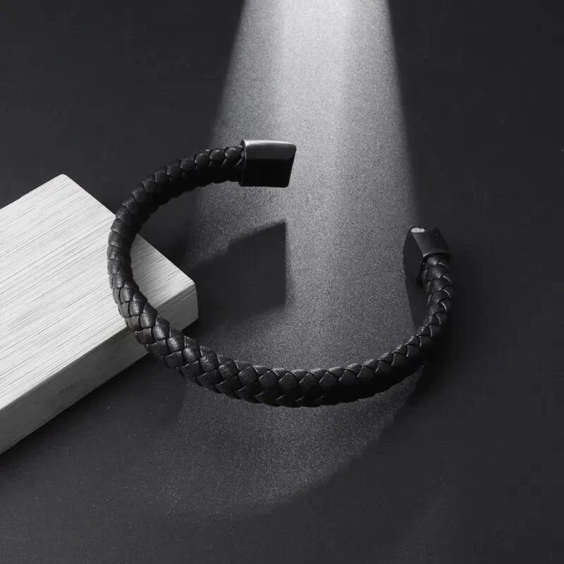 Trendy Single Layer Black Hand Woven Leather Bracelet with Metal Magnetic Closure Men's Business Jewelry Birthday Gift